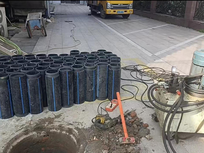 马村PE置换管厂家 DN315置换管 非开挖管短管置换